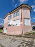 Продава КЪЩА, гр. Карлово, област Пловдив, снимка 1