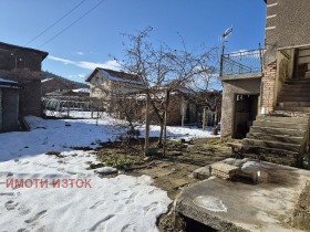 House Batanovtsi, region Pernik 6