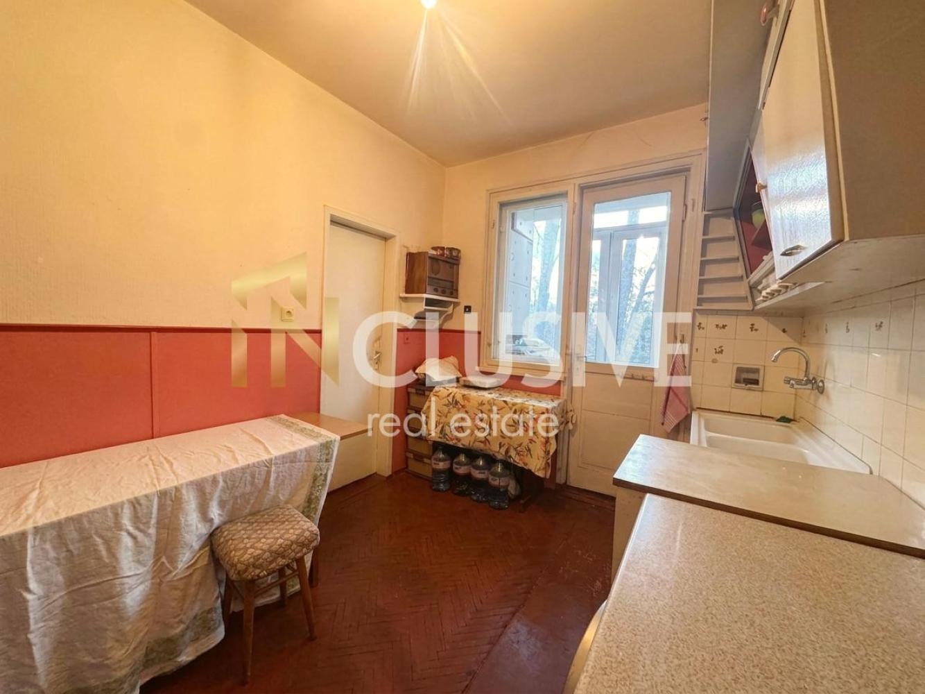 Продава 2-СТАЕН, гр. София, Хиподрума, снимка 4 - Апартаменти - 54302706