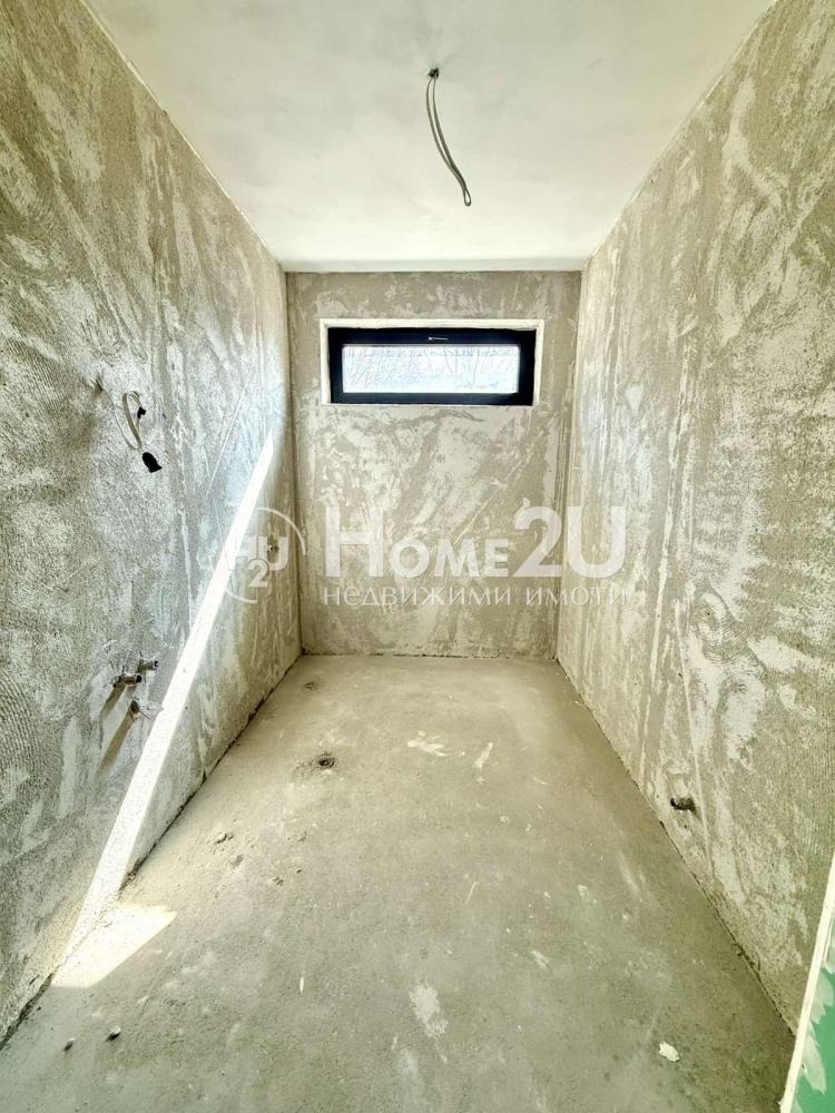 Продава 4-СТАЕН, гр. Варна, Бриз, снимка 4 - Апартаменти - 53745061