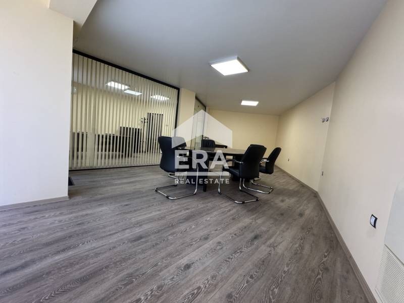 Продава  Офис град Силистра , Център , 71 кв.м | 48048191 - изображение [2]