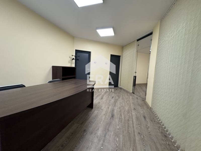 Продава  Офис град Силистра , Център , 71 кв.м | 48048191 - изображение [7]