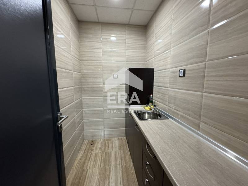 Продава  Офис град Силистра , Център , 71 кв.м | 48048191 - изображение [8]