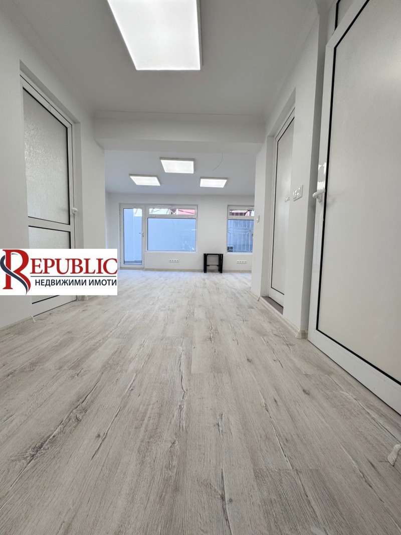 Te koop  Kantoor Varna , Kolchozen pazar , 90 m² | 19254401 - afbeelding [3]