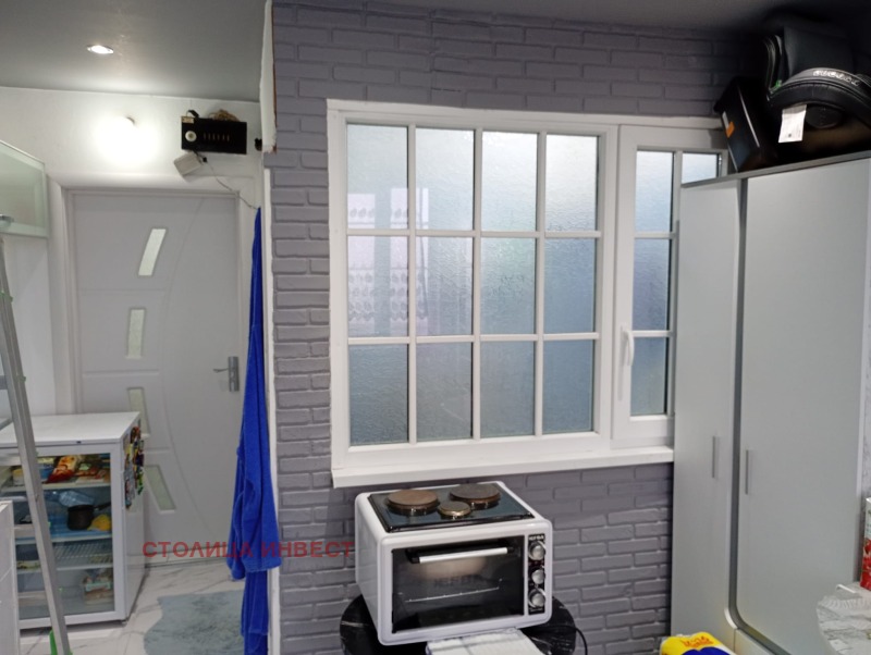 Продава АТЕЛИЕ, ТАВАН, гр. Русе, Дружба 2, снимка 9 - Апартаменти - 53509618