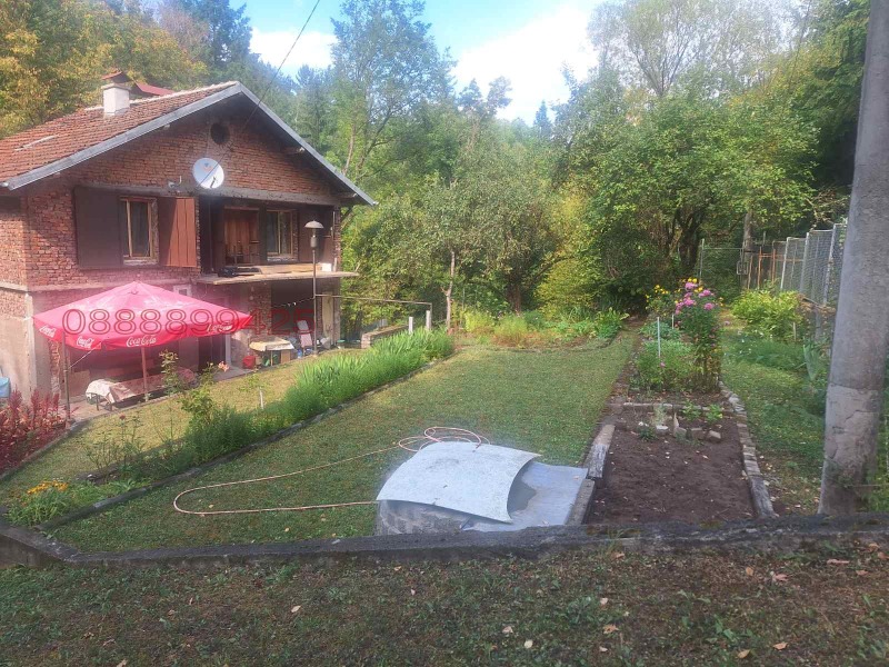 На продаж  Будинок область София , Владо Тричков , 200 кв.м | 80220141