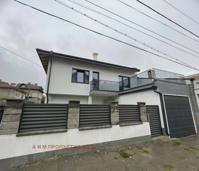 Продава КЪЩА, гр. Кюстендил, Герена, снимка 2 - Къщи - 52155667