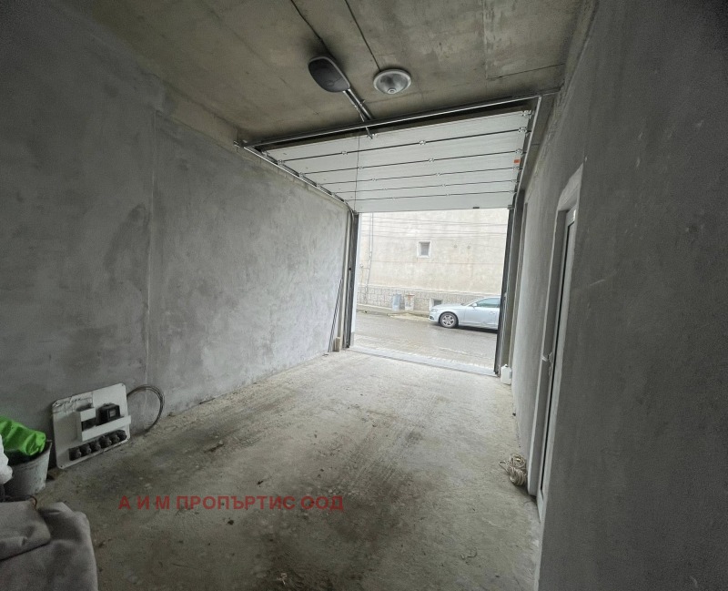 Продава КЪЩА, гр. Кюстендил, Герена, снимка 15 - Къщи - 52155667