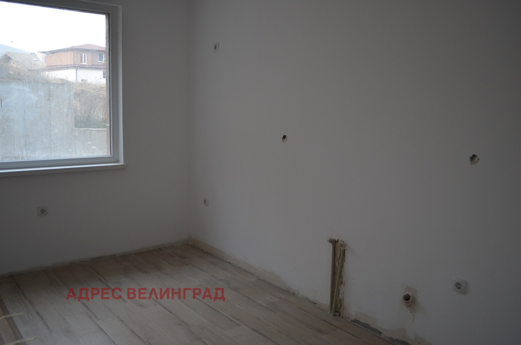 Продава 2-СТАЕН, гр. Велинград, област Пазарджик, снимка 2 - Апартаменти - 48306019