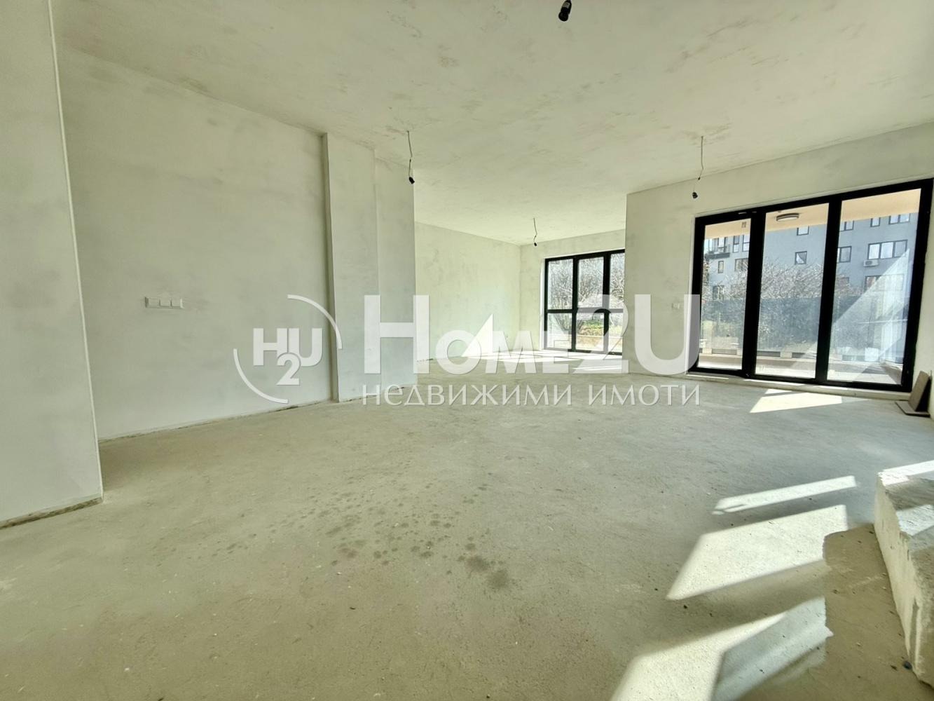 Продава 4-СТАЕН, гр. Варна, Бриз, снимка 1 - Апартаменти - 53745061