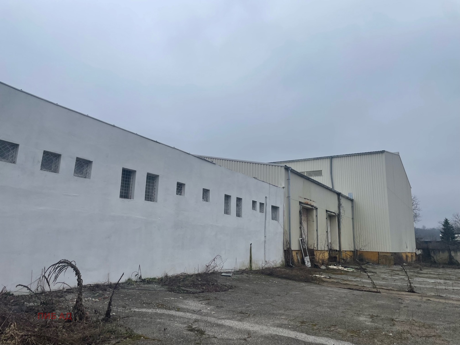 Продава ПРОМ. ПОМЕЩЕНИЕ, гр. Вършец, област Монтана