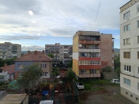 1 soverom Kostinbrod, region Sofia 8