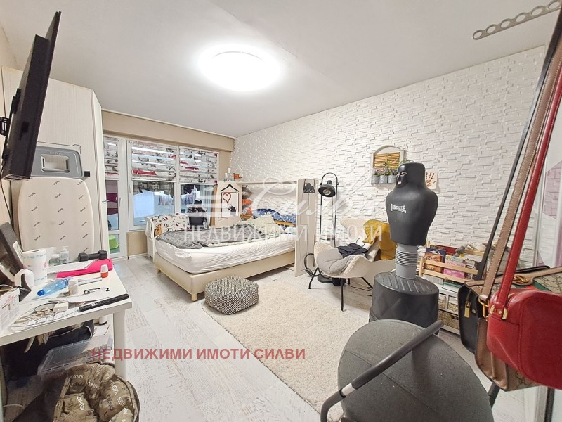 Продава  2-стаен град Шумен , Боян Българанов 1 , 60 кв.м | 10658603 - изображение [4]