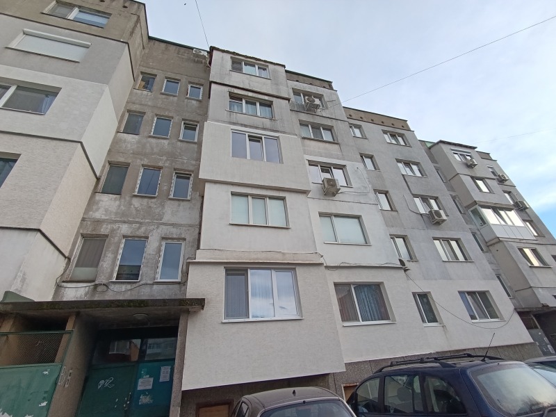 Προς πώληση  1 υπνοδωμάτιο περιοχή Σόφια , Κοστηνβροδ , 63 τ.μ | 75655443 - εικόνα [9]