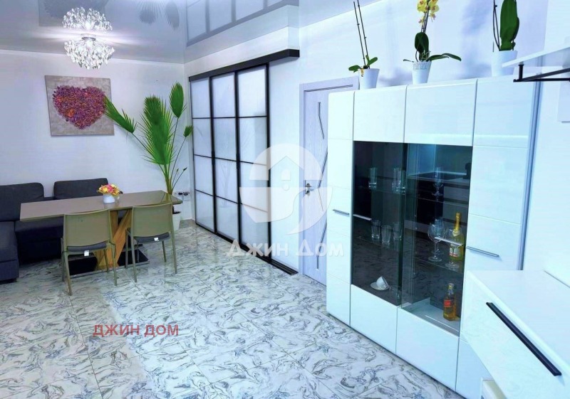 Продается  2 спальни область Бургас , к.к. Слънчев бряг , 88 кв.м | 97673471 - изображение [2]