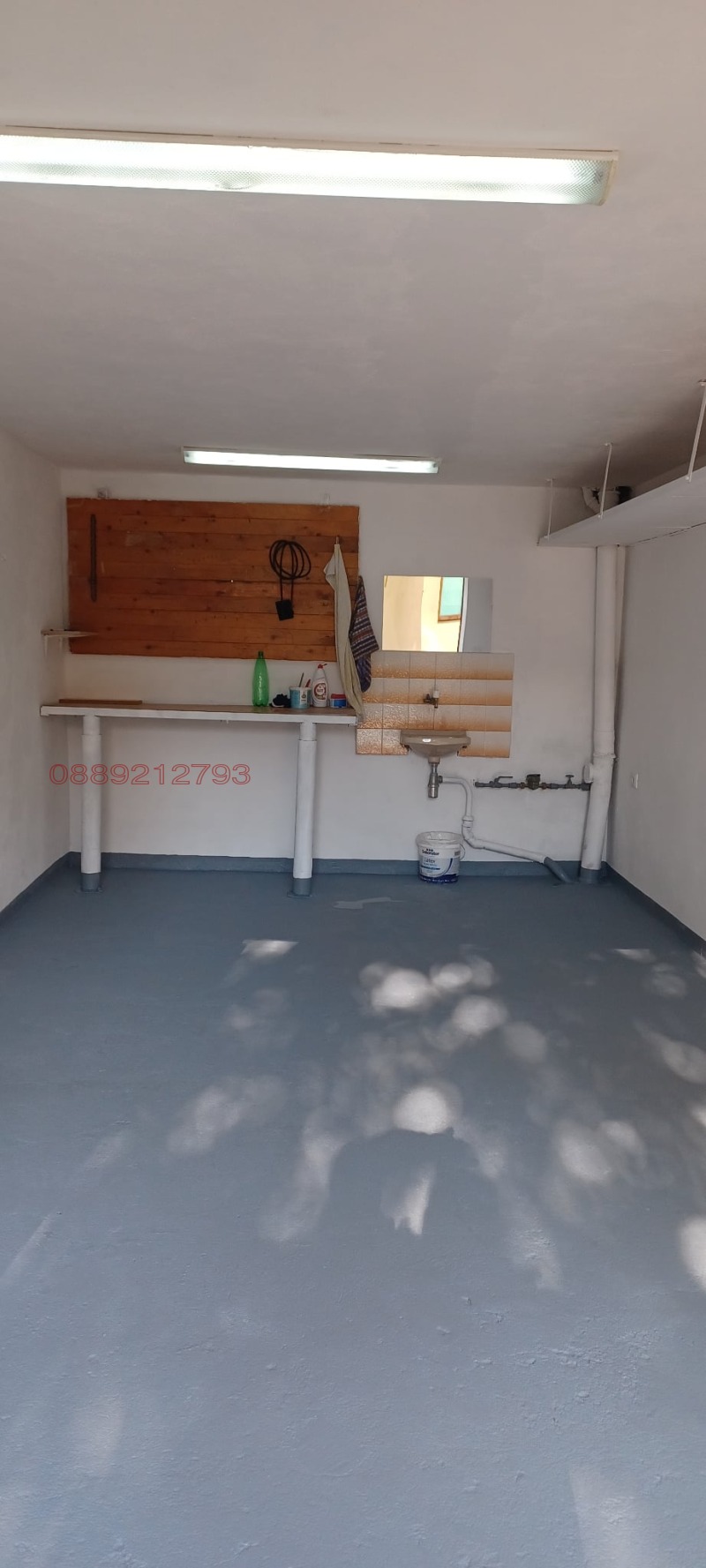 Продава ГАРАЖ, ПАРКОМЯСТО, гр. Русе, Чародейка - Юг, снимка 3 - Гаражи и паркоместа - 53450320