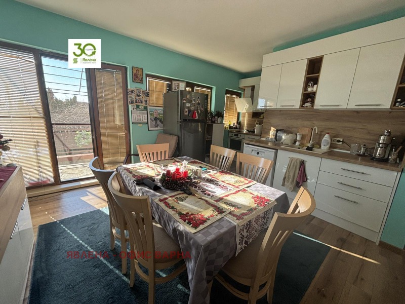 Till salu  Hotell Varna , m-t Alen mak , 371 kvm | 61727619