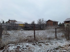 Продажба на имоти в с. Главиница, област Пазарджик - изображение 12 