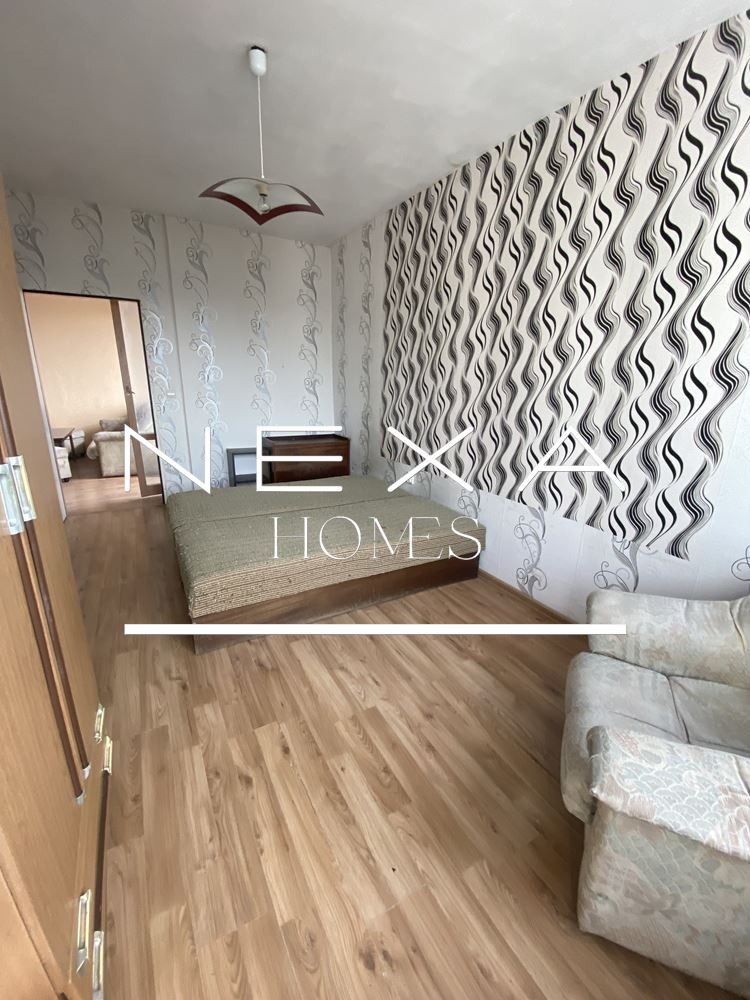 Продава 3-СТАЕН, гр. Варна, Левски 1