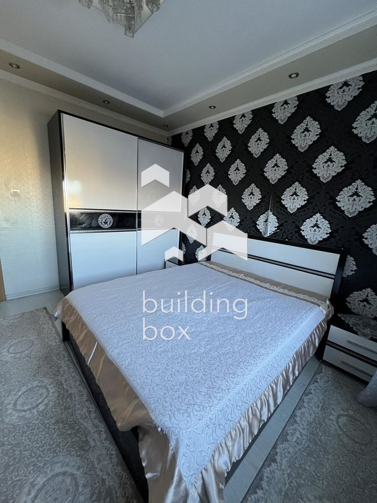Продава 3-СТАЕН, гр. Пловдив, Изгрев, снимка 2 - Апартаменти - 56625435