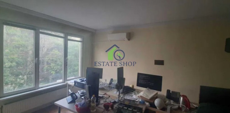 Te koop  3+ slaapkamer Plovdiv , Kamenitsa 1 , 112 m² | 89395992