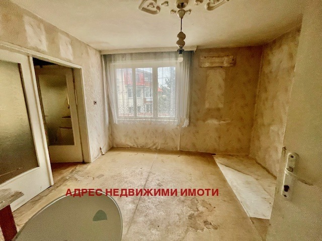 Продава  Къща град Стара Загора , Македонски , 171 кв.м | 75940204 - изображение [2]