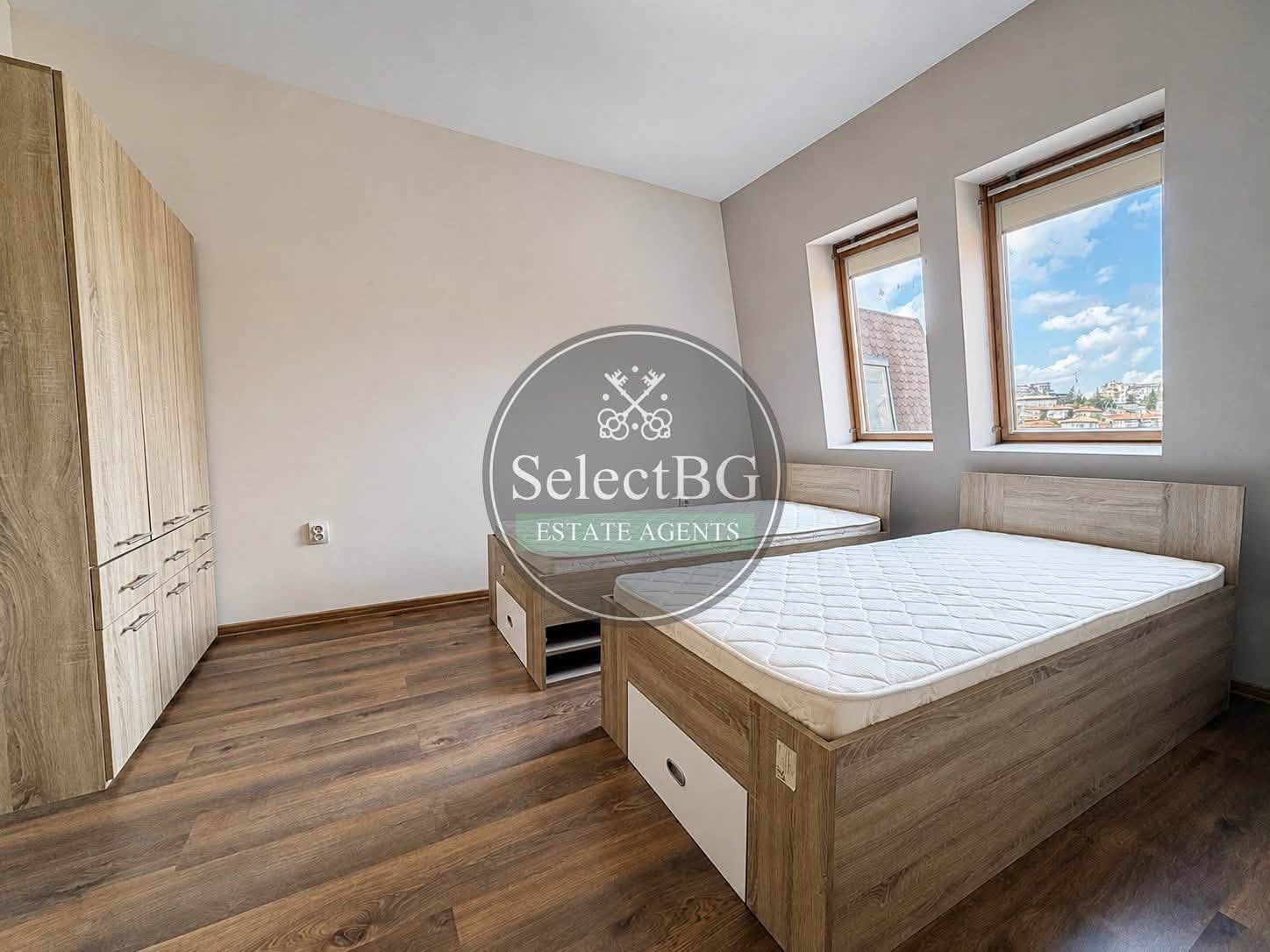 Продава 3-СТАЕН, гр. Велико Търново, Център, снимка 8 - Апартаменти - 54897002