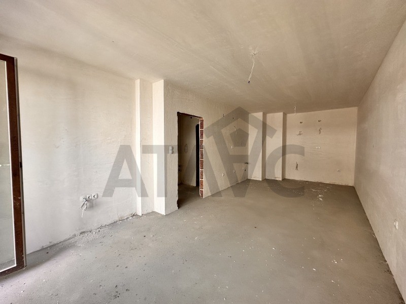 En venta  1 dormitorio Plovdiv , Jristo Smirnenski , 76 metros cuadrados | 65310401 - imagen [2]