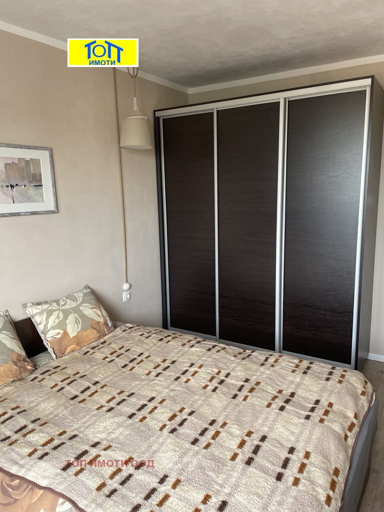 For Sale  1 bedroom Ruse , Vazrazhdane , 60 sq.m | 48072230