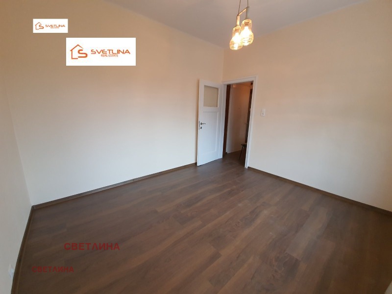 Продава  Многостаен град София , Център , 115 кв.м | 84915496