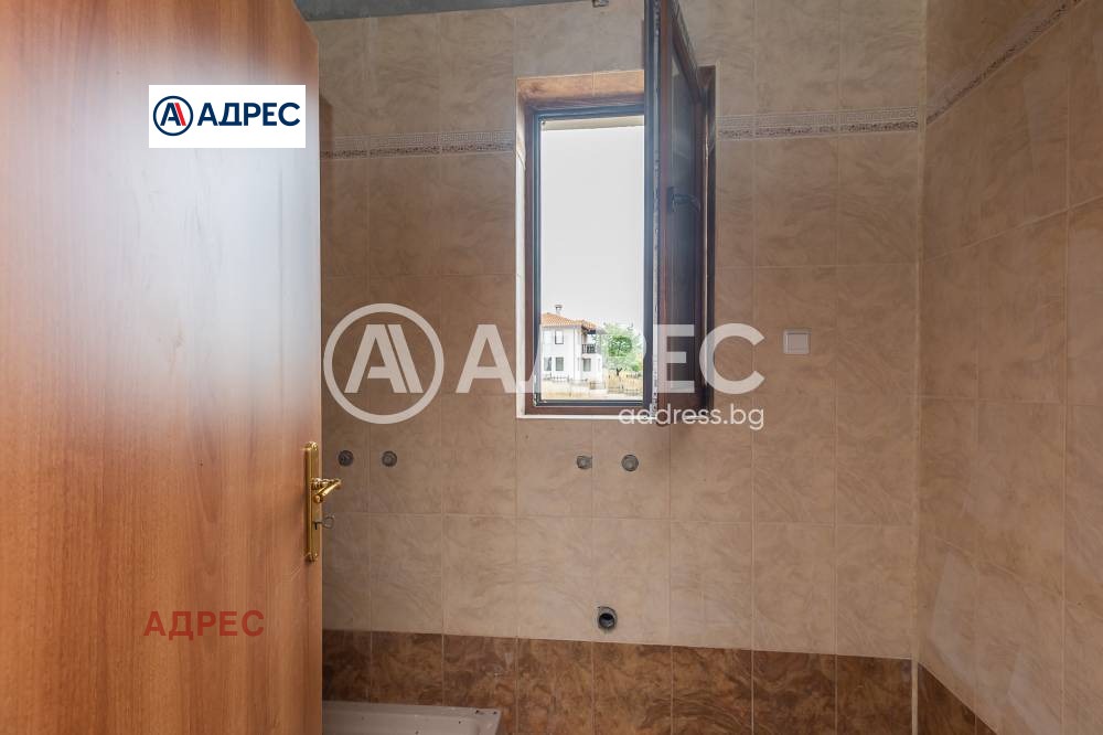 Продава КЪЩА, с. Църква, област Добрич, снимка 7 - Къщи - 53914875