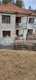 Продава  Къща област Смолян , с. Полковник Серафимово , 150 кв.м | 83610862