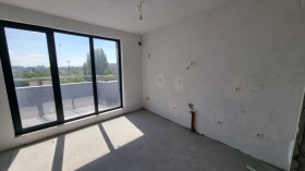 2 спаваће собе Подујане, Софија