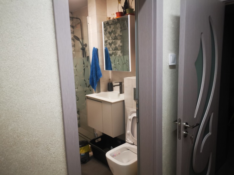 Продава 2-СТАЕН, гр. Русе, Централен кооп. пазар, снимка 10 - Апартаменти - 52798454