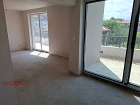 1 υπνοδωμάτιο Ηδεαλεν τσενταρ, Πλεβεν 1