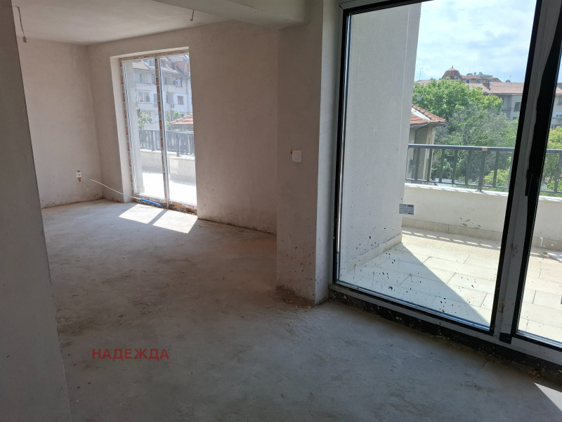 Προς πώληση  1 υπνοδωμάτιο Πλεβεν , Ηδεαλεν τσενταρ , 82 τ.μ | 19601779