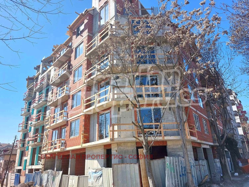 Продава  2-стаен град София , Банишора , 66 кв.м | 72828179 - изображение [4]