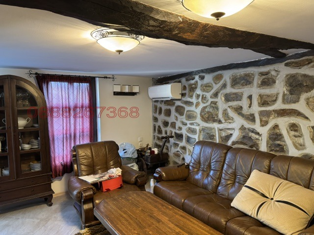 Продава КЪЩА, с. Орешак, област Ловеч, снимка 12 - Къщи - 55879606