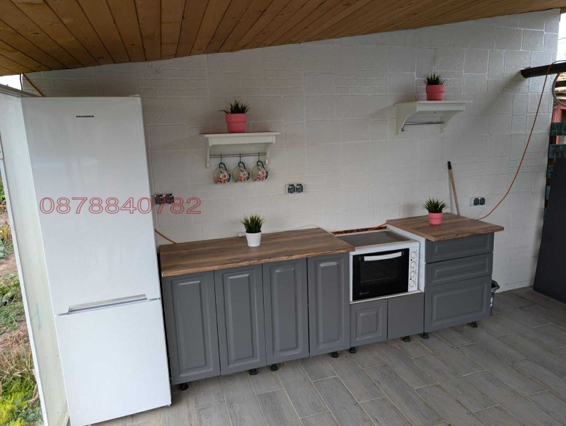 Продава ВИЛА, с. Крапец, област Добрич, снимка 13 - Вили - 52780403