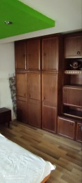 Продава КЪЩА, град Шумен, Дивдядово • 155000 € / 303153.65 лв. • 88460257 5