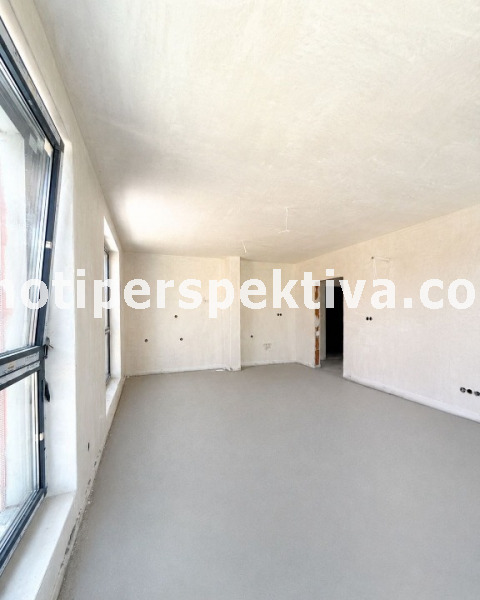 Продава 2-СТАЕН, гр. Пловдив, Кючук Париж, снимка 2 - Апартаменти - 55188041