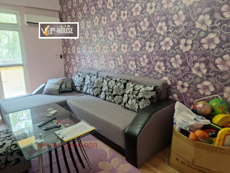 Продава  3-стаен град Пазарджик , Център , 84 кв.м | 61968854 - изображение [4]