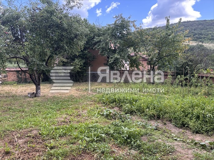 Продава КЪЩА, с. Бенковски, област София област, снимка 15 - Къщи - 55807748