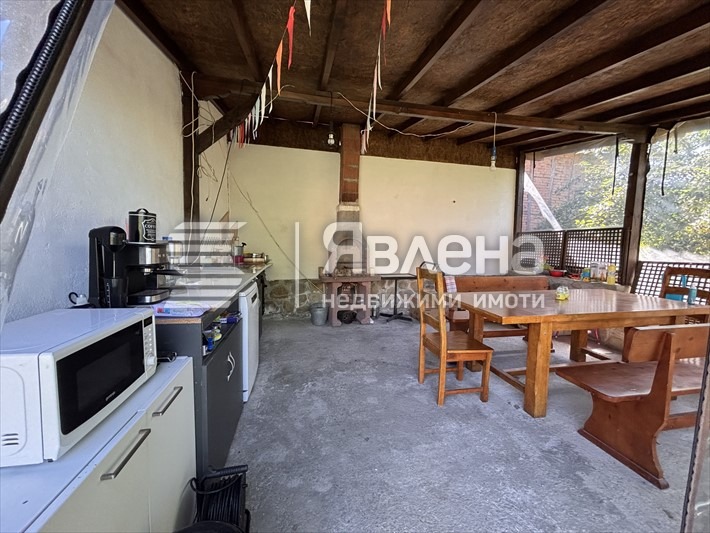 Продава КЪЩА, с. Бенковски, област София област, снимка 13 - Къщи - 55807748
