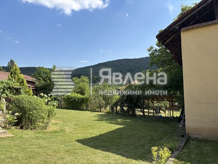 Продава КЪЩА, с. Бенковски, област София област, снимка 5 - Къщи - 55807748