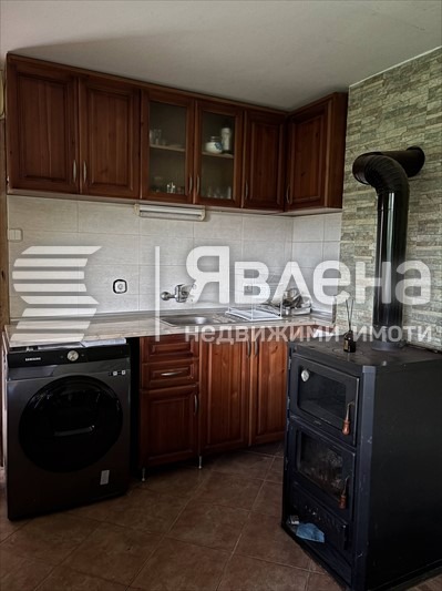 Продава КЪЩА, с. Бенковски, област София област, снимка 8 - Къщи - 55807748