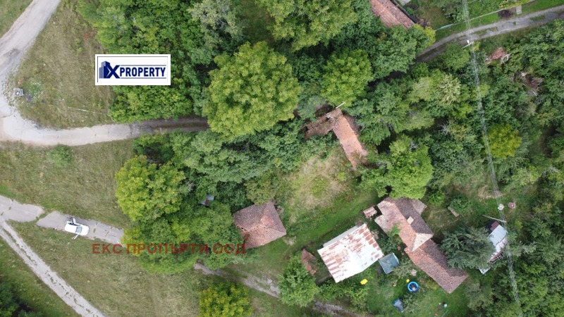 Продава ПАРЦЕЛ в област Перник, с. Станьовци - 680 кв.м / 19 900 € » 38 921.02 лв., ЕКС ПРОПЪРТИ ООД
