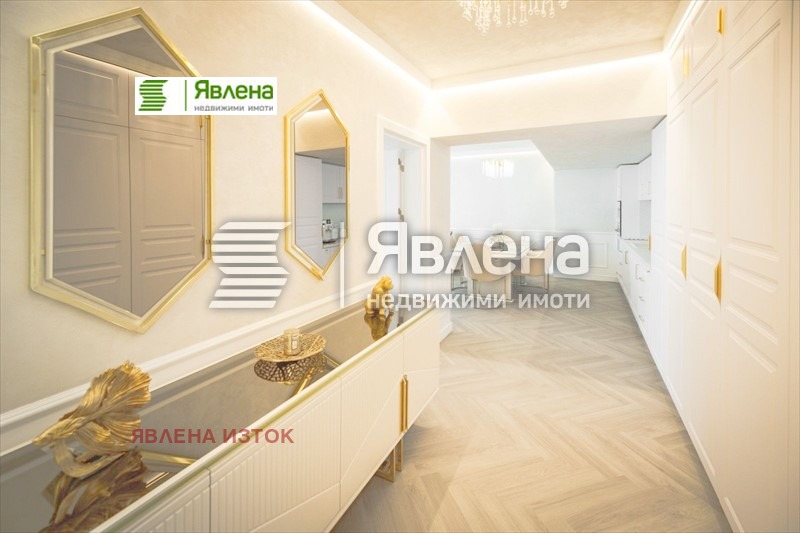 Продава 3-СТАЕН, гр. София, Център, снимка 2 - Апартаменти - 54528600