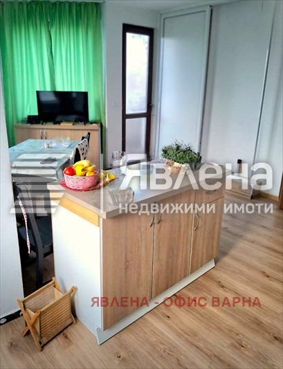 Eladó  3 hálószobás Varna , Kolhozen pazar , 99 négyzetméter | 77740300 - kép [3]