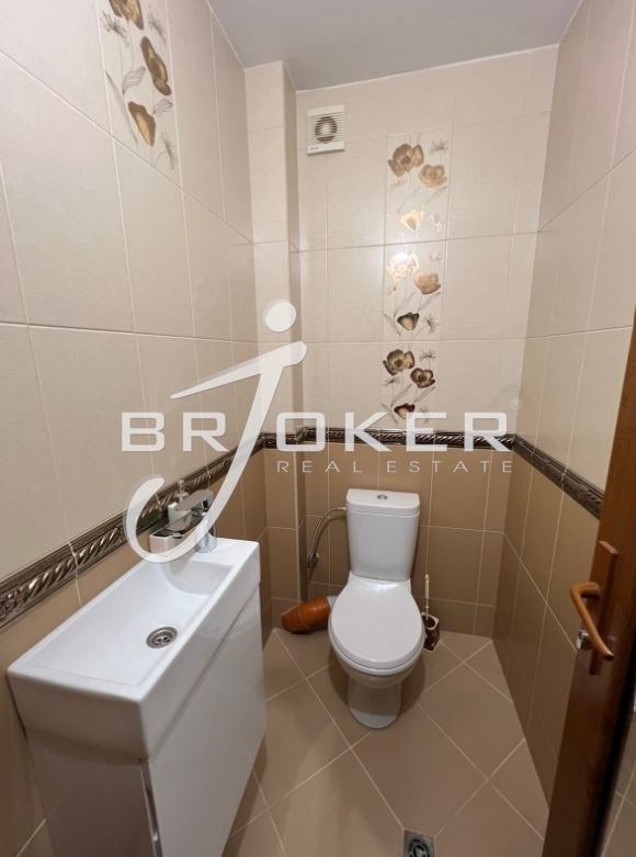 Продава  Мезонет град Кърджали , Възрожденци , 170 кв.м | 64283774 - изображение [9]